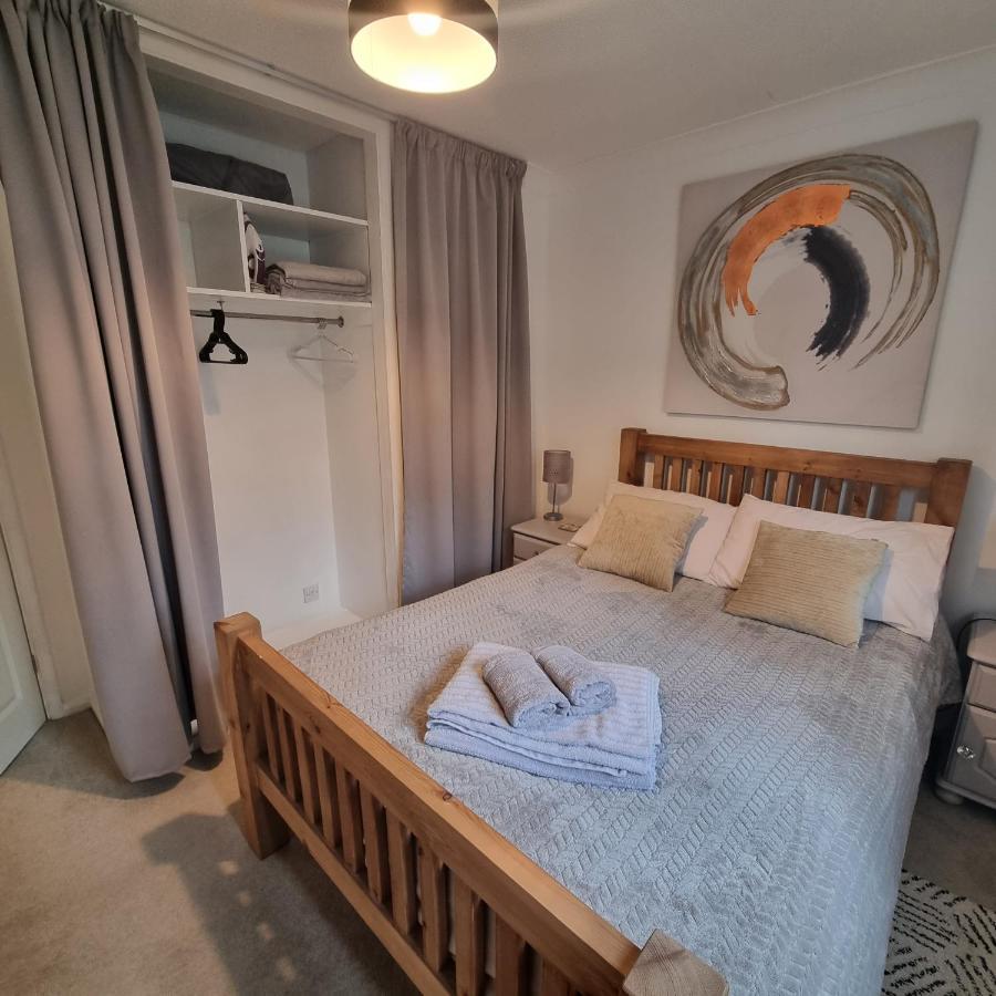 Private One Bedroom Apartment With Garden And Parking Thame Exterior foto